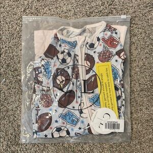 Caden Lane Convertible Zippy